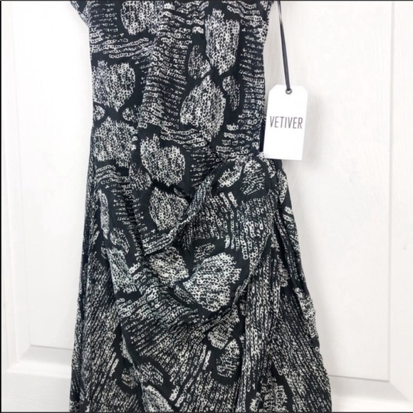 {SOLD} NWT NEW VETIVER Midi Black Pattern Dress V Neck 4 - Picture 4 of 12